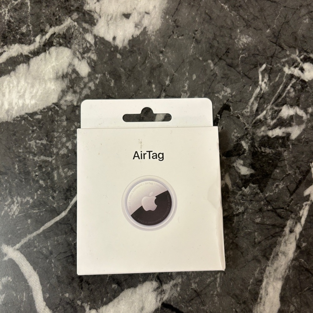 Apple AirTag